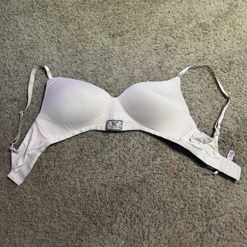 Victoria's‎ Secret Wireless T-Shirt Bra Beige Rhinestone VS Logo 36DD E80
